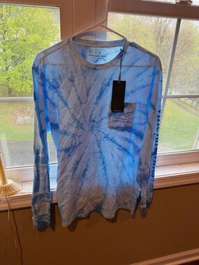 Vineyard Vines Blue Tie-Dye Long Sleeve Pocket Tee